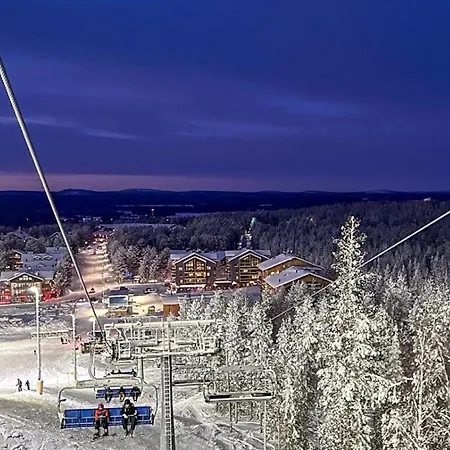 C23 Ski-in Ski-out By Aavalevi